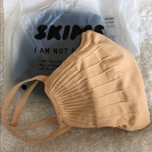 Skims Face Mask!